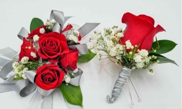 Corsage y Boutonniere Rosas Rojas Deluxe